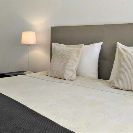 Suites Inn לאגוּ‏ש מראה חיצוני תמונה