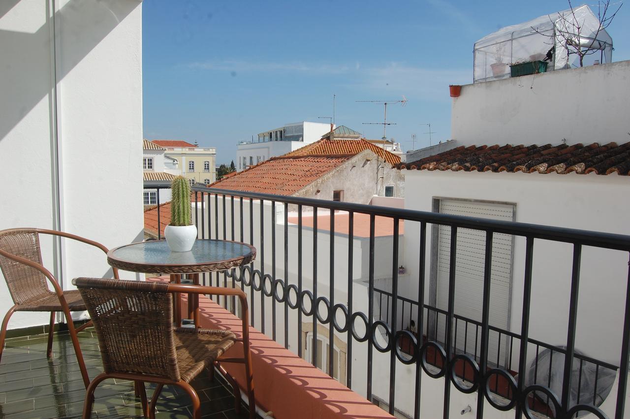 Suites Inn לאגוּ‏ש מראה חיצוני תמונה